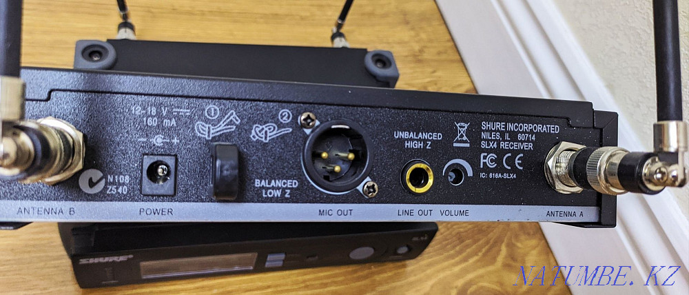 Shure SLX4-R5 Wireless Microphone Receiver Astana - photo 3