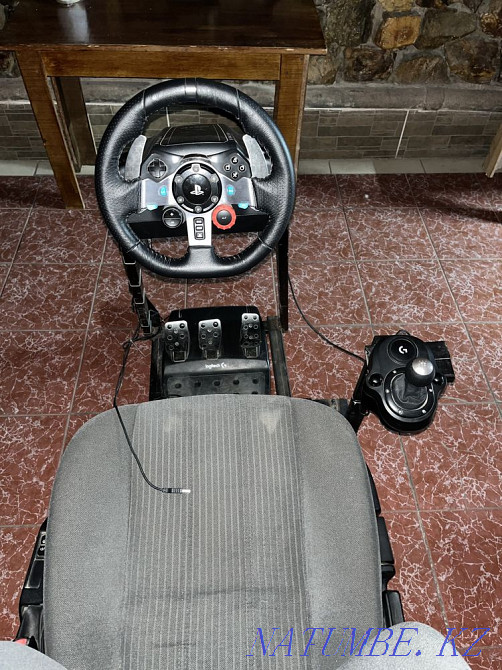 Plestation-4, TV, Seats and Steering wheel from BMB 34. Astana - photo 6