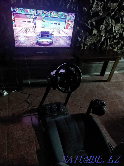 Plestation-4, TV, Seats and Steering wheel from BMB 34. Astana - photo 3