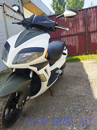Sell scooter/moped  - photo 4