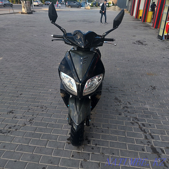 Продам скутер на ходу Алматы - изображение 3