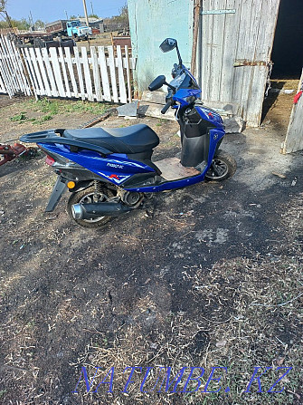 Sell scooter good condition one season ridden 150 cc Mark Kostanay - photo 2