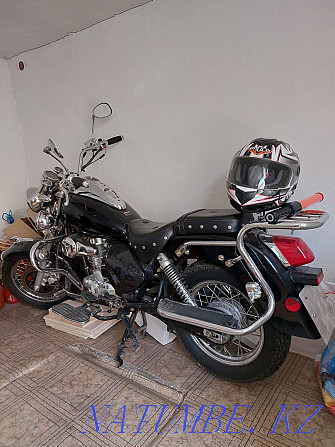 Мотоцикл срочно сатылады жағдайы жақсы документ каска пульты Шымкент - изображение 1