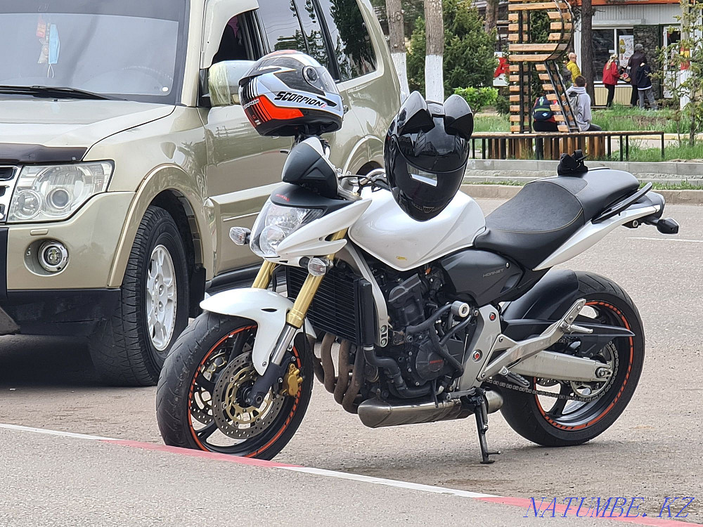 Мотоцикл байк Хонда Hornet cb600f спорт-турист возможен Обмен Костанай - изображение 6