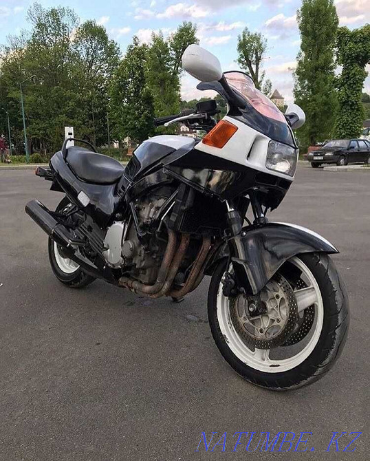 Honda cbr 1000 s Уральск - изображение 1