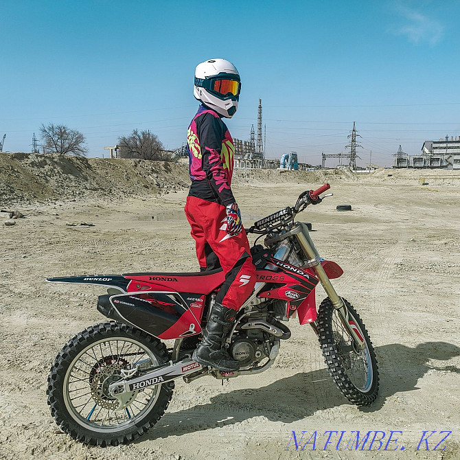 Honda crf 450 кроссовый Актау - изображение 3