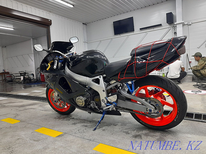 Honda sbr919rr мотоцикл сатылады немесе шетелдік машинаға айырбасталады  Өскемен - изображение 8