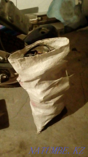 Honda cbr 250 бөлшектелген күйдегі мотоцикл сатамын Байзак - изображение 7