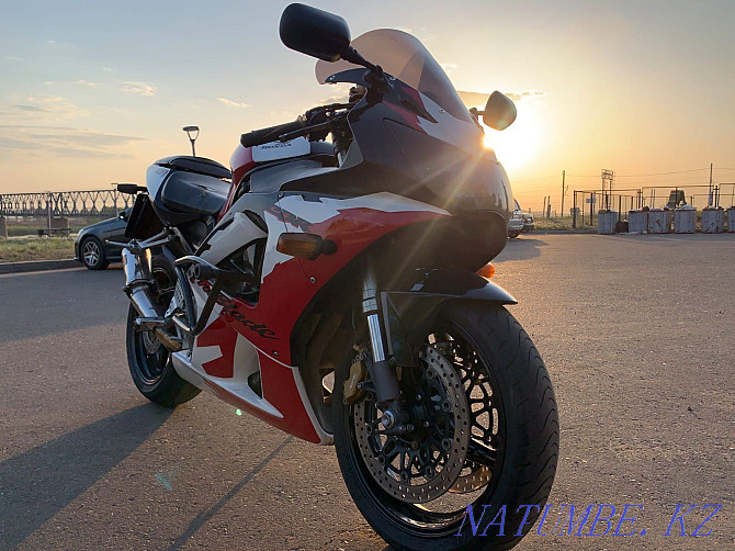 Продам мотоцикл Honda CBR 929 RR Павлодар - изображение 2