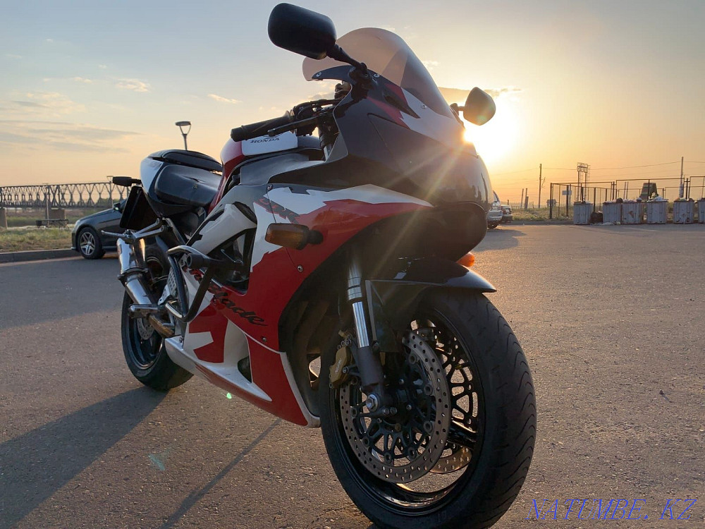 Sell motorcycle Honda CBR 929 RR Pavlodar - photo 2