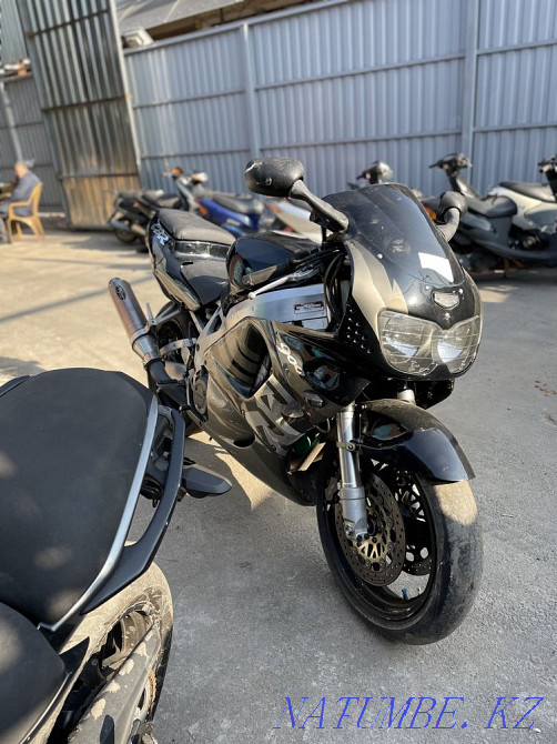 Продам мотоцикл Honda sbr Алматы - изображение 2