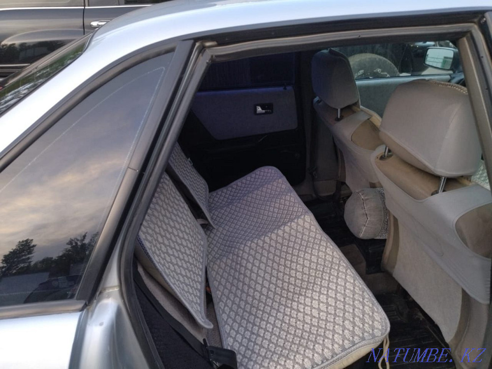 Audi 80    года Муткенова - изображение 10