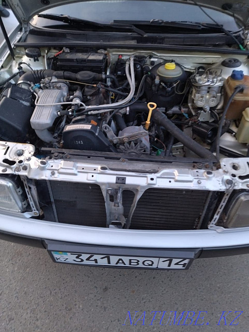 Audi 80    года Муткенова - изображение 8