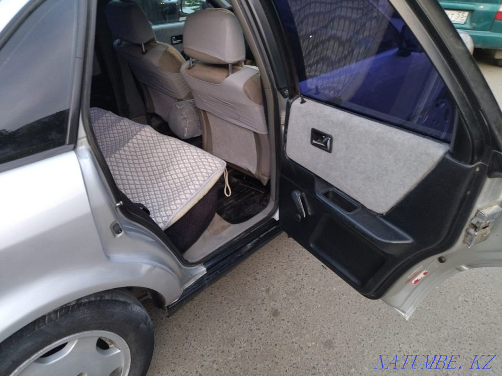 Audi 80    года Муткенова - изображение 9