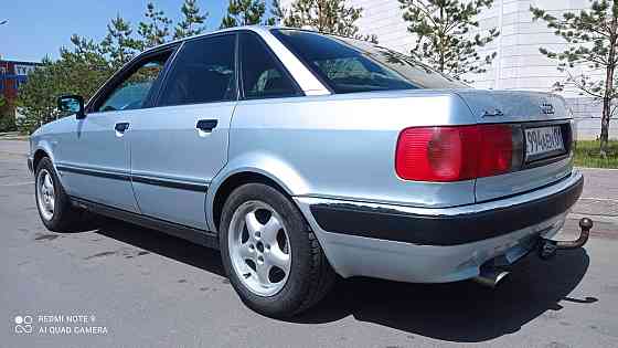 Audi 80    года Astana