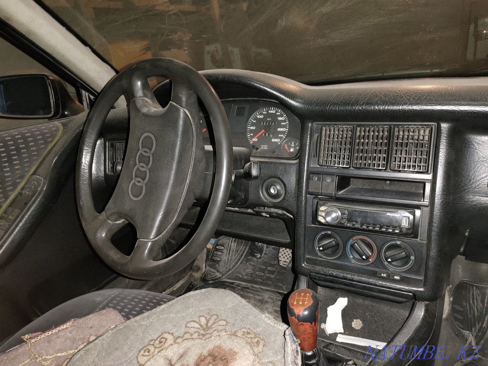 Audi '80  - изображение 2