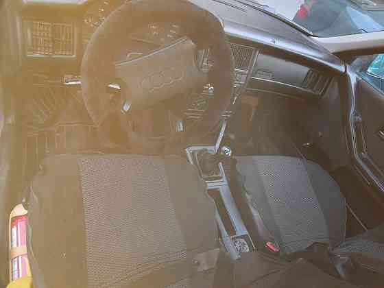 Audi 80    года Ekibastuz
