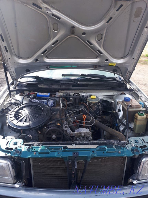 Audi '80  Орал - изображение 2