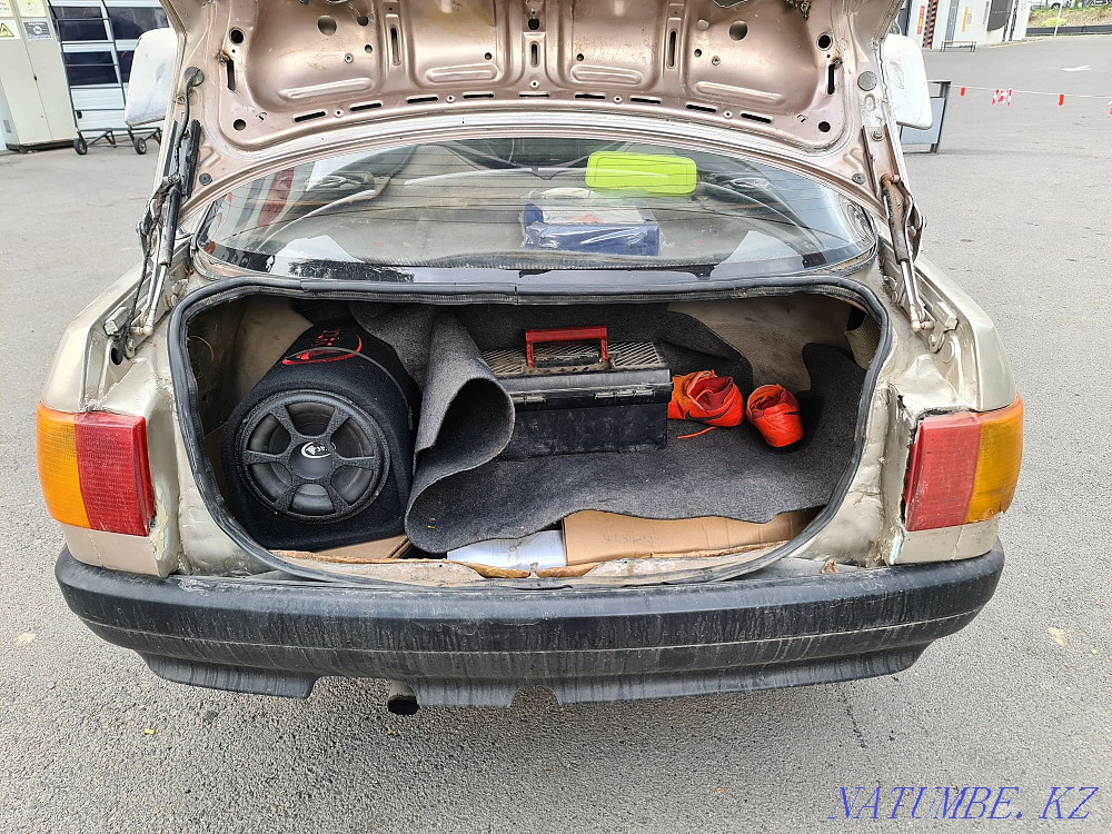 Audi 80    year  - photo 5