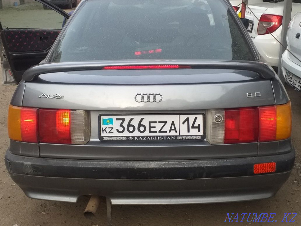 Audi 80    года Муткенова - изображение 2