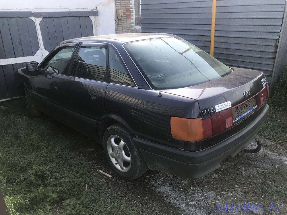 Audi 80    year Kostanay - photo 1