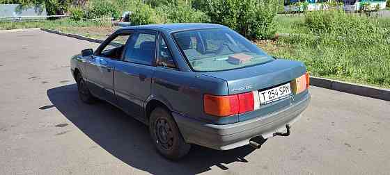 Audi 80    года Petropavlovsk