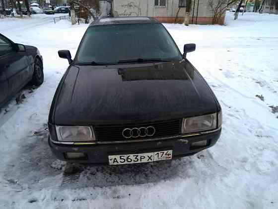Audi 80    года Kostanay