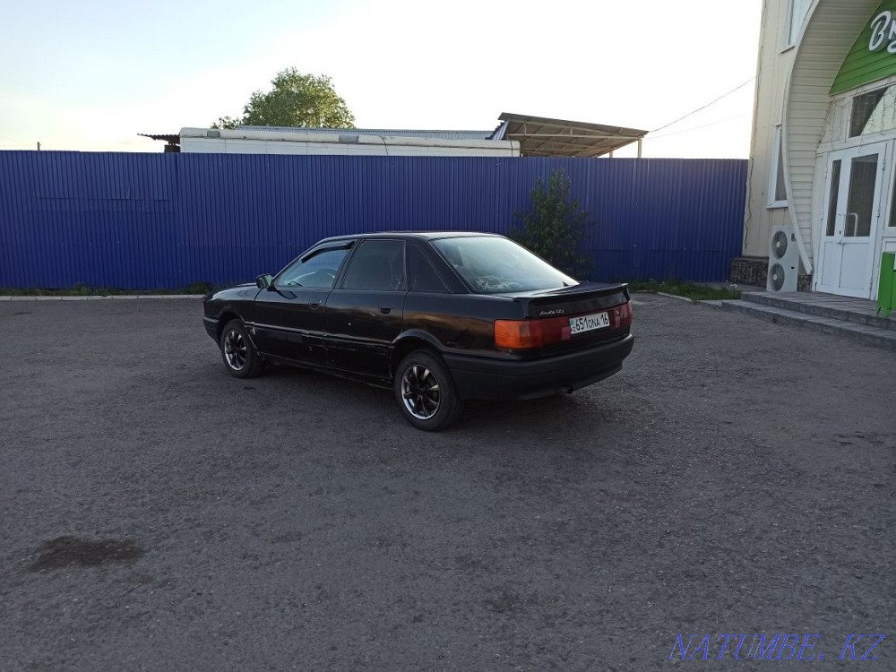 Audi 80    year Shemonaikha - photo 3