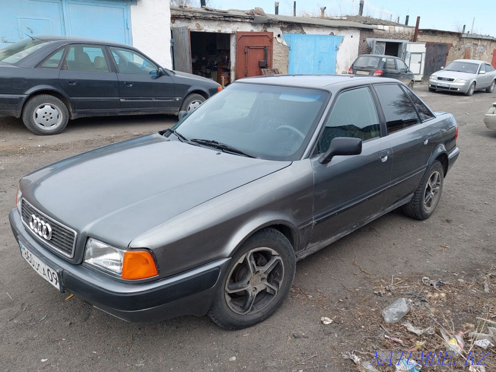 Audi 80    года Нуркен - изображение 3