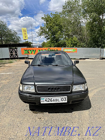 Audi 80    года Степногорск - изображение 1