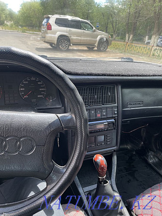 Audi 80    года Степногорск - изображение 8