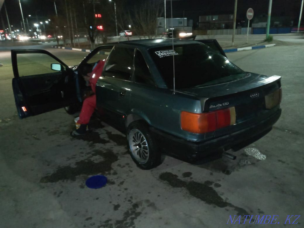 Audi 80    year Жумыскер - photo 4