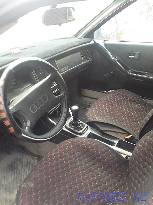 Audi 80    года Балуана Шолака - изображение 1
