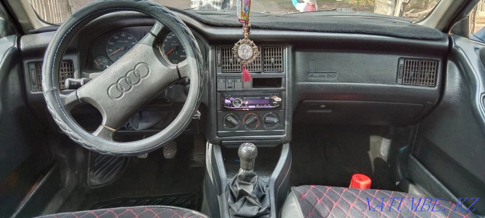 Audi '80  - изображение 8