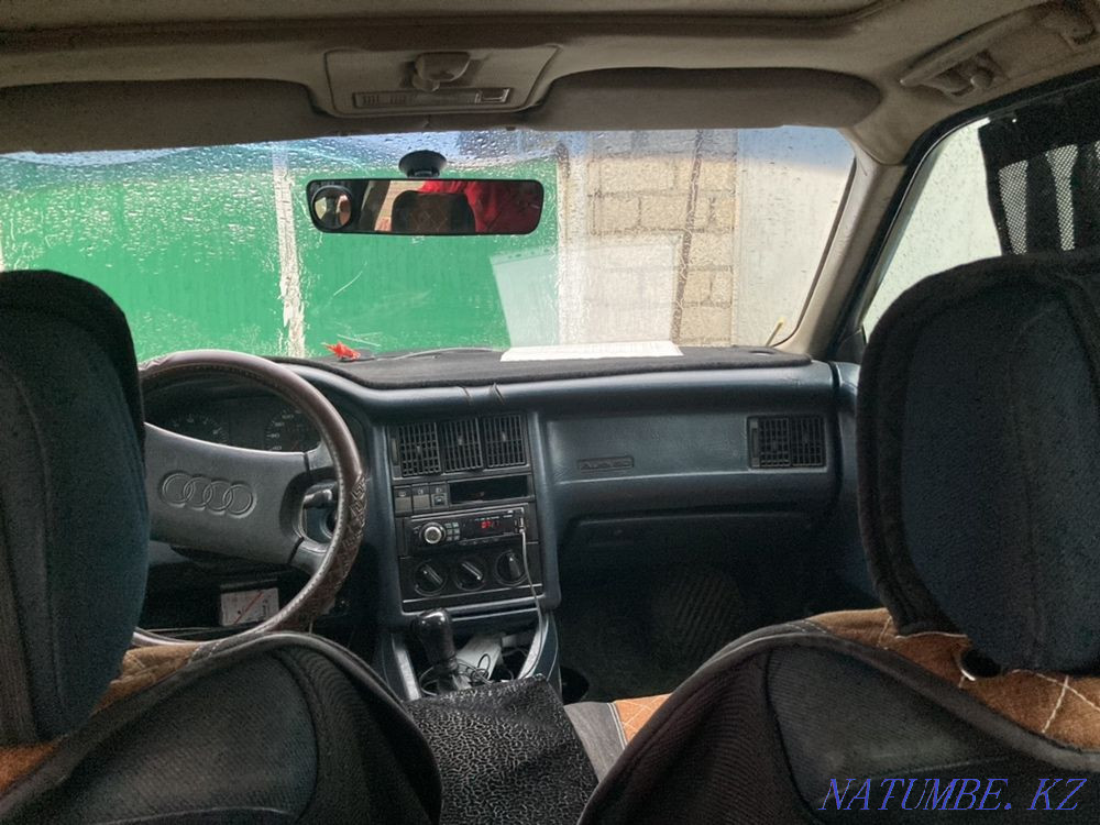 Audi 80    года  - изображение 1
