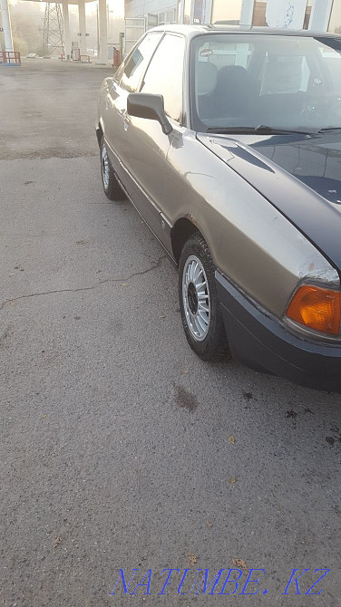 Audi 80    года Боралдай - изображение 6