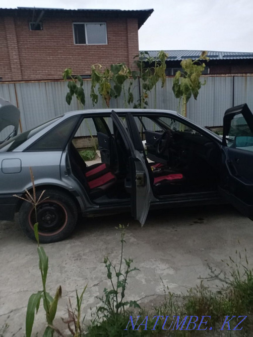 Audi 80    year Казцик - photo 4