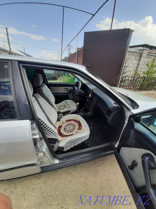 Audi 80    year Балуана Шолака - photo 6