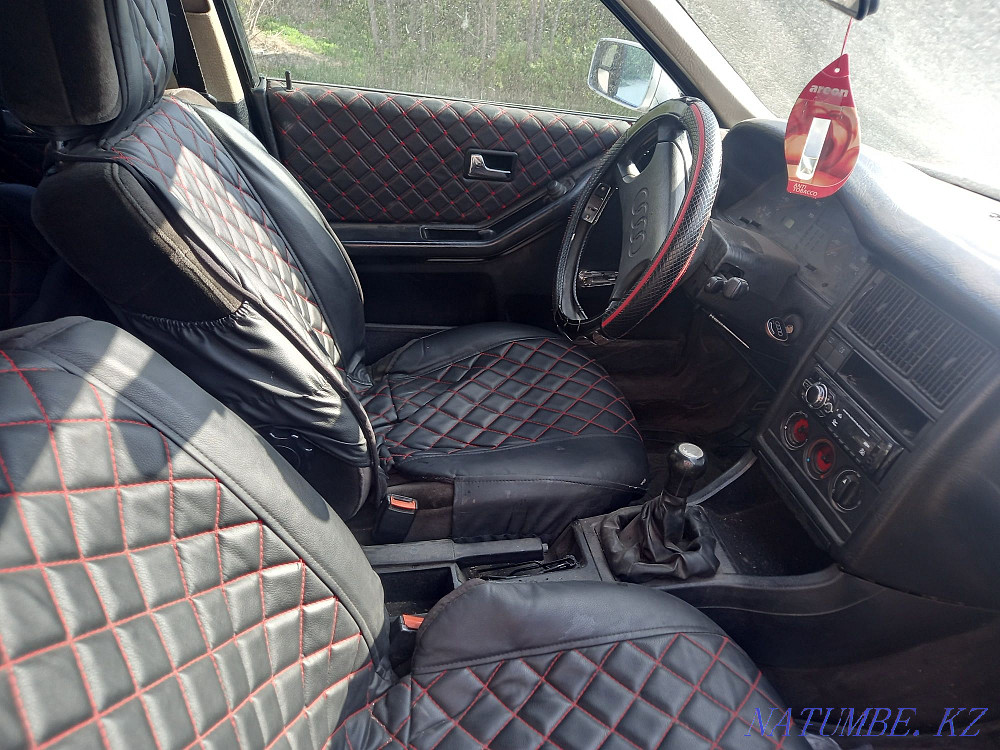 Audi 80    года Шахтинск - изображение 1