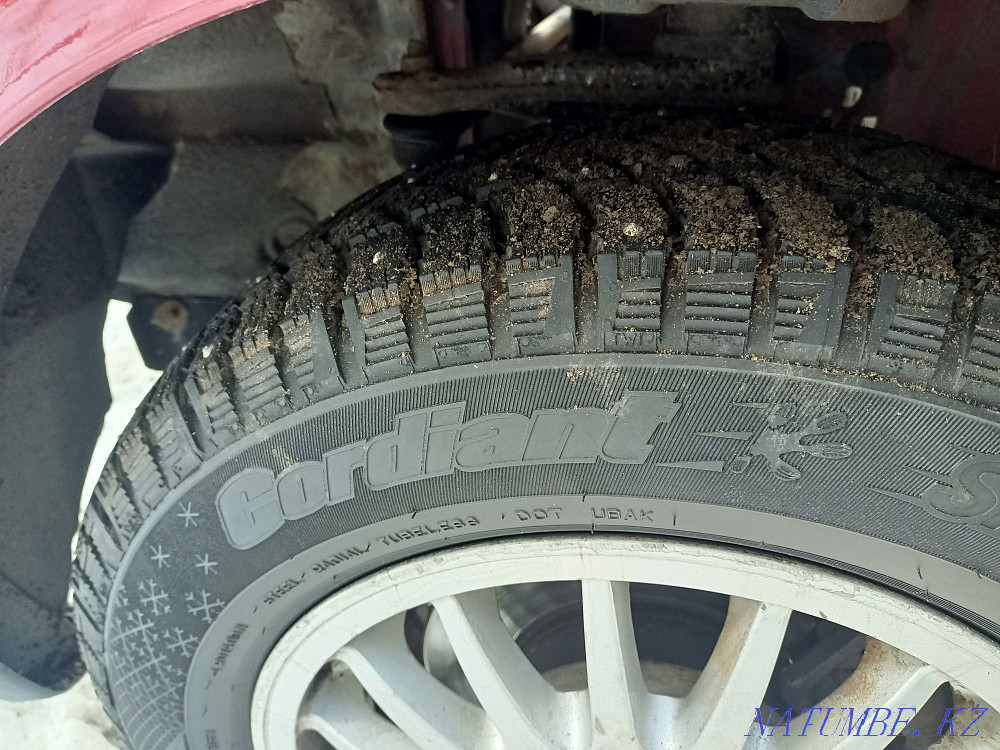 Audi 80    year Kostanay - photo 2