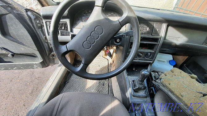 Audi '80 Нуркен - изображение 8