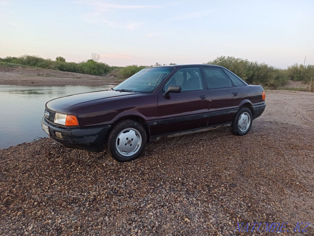 Audi 80    year Kostanay - photo 2