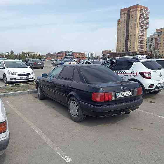 Audi 80    года  Астана