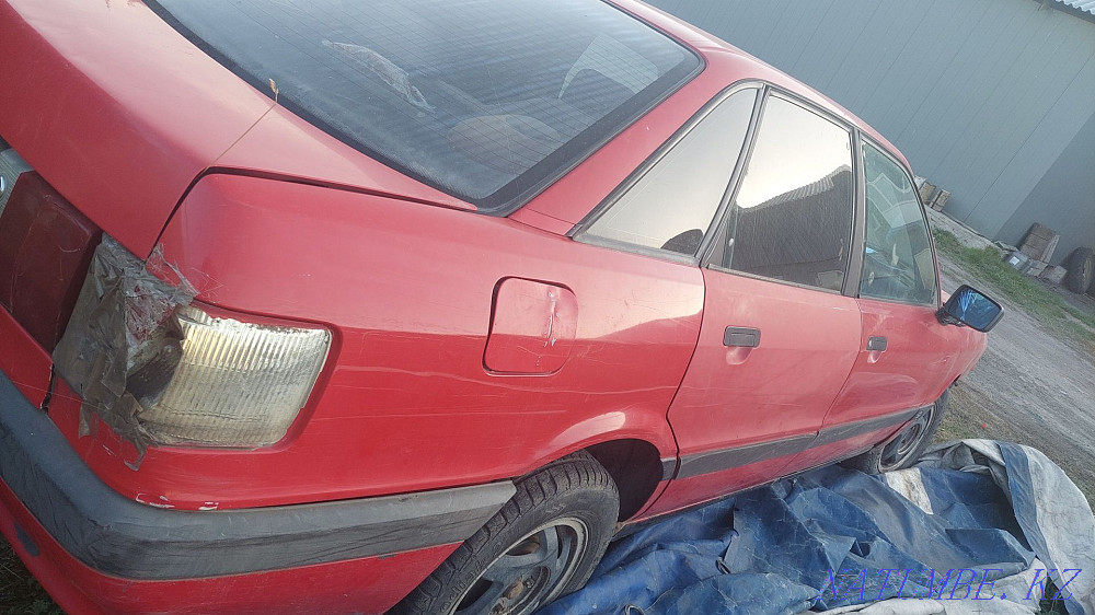 Audi '80  Петропавл - изображение 4