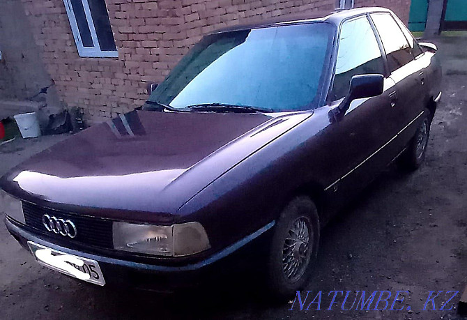 Audi 80    года  - изображение 3