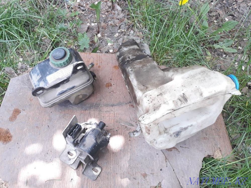 Audi 80    year Ust-Kamenogorsk - photo 1