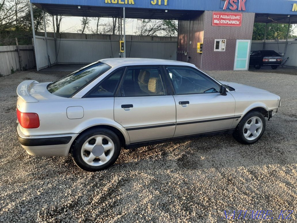 Audi '80  отбасы  - изображение 9