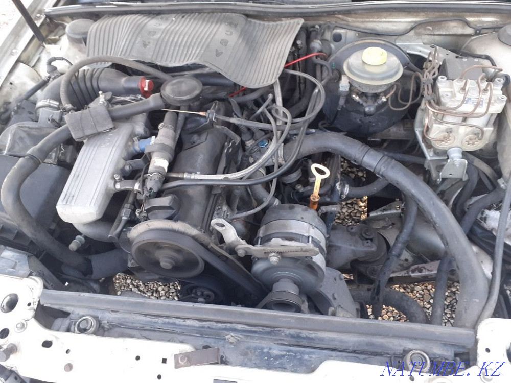 Audi '80  отбасы  - изображение 7