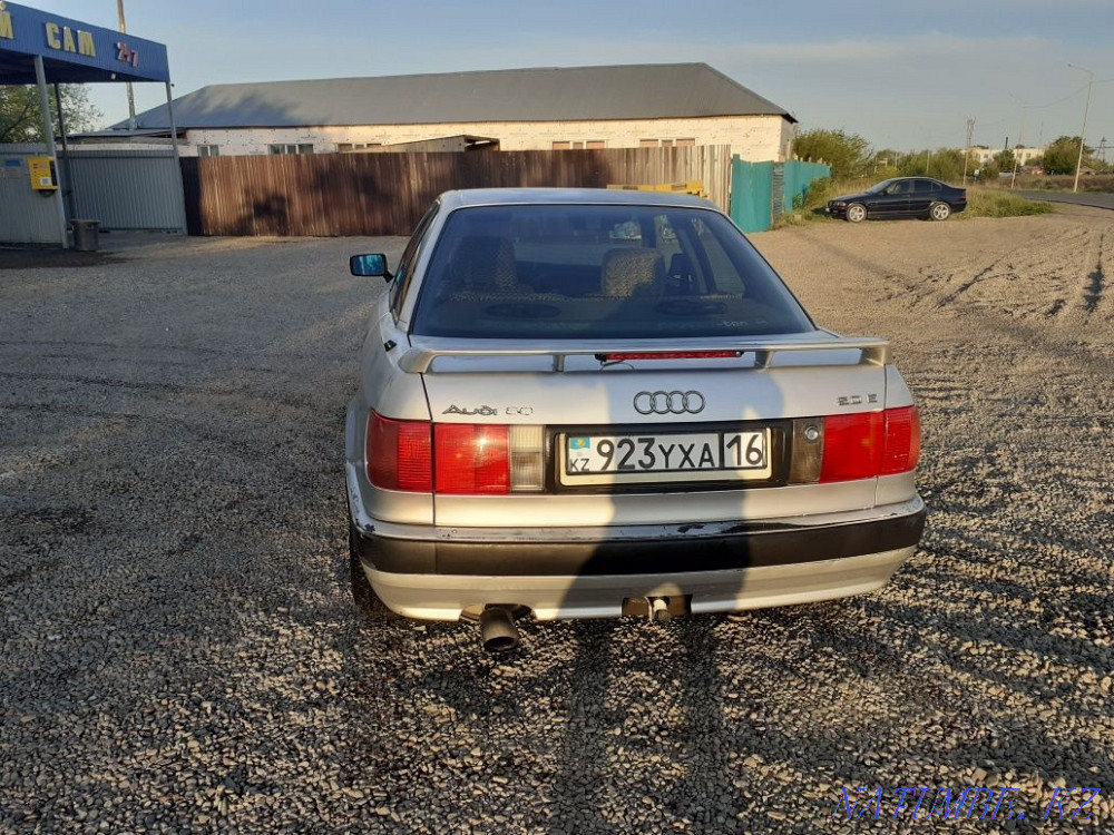 Audi '80  отбасы  - изображение 10