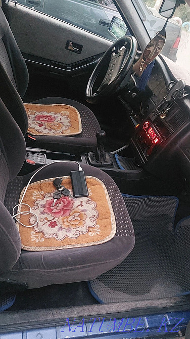 Audi 80    year  - photo 1